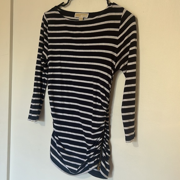 WHOLE OUTFIT - Picture 6 of 7